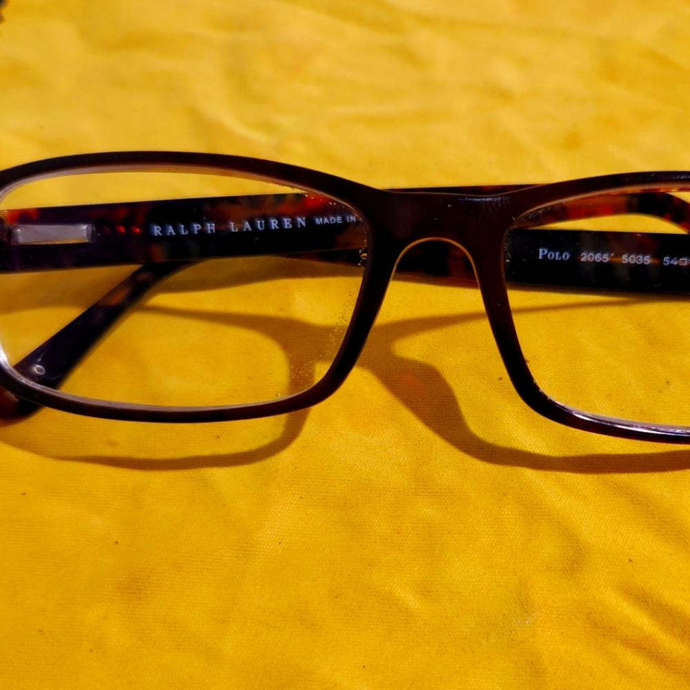 Eyeglasses